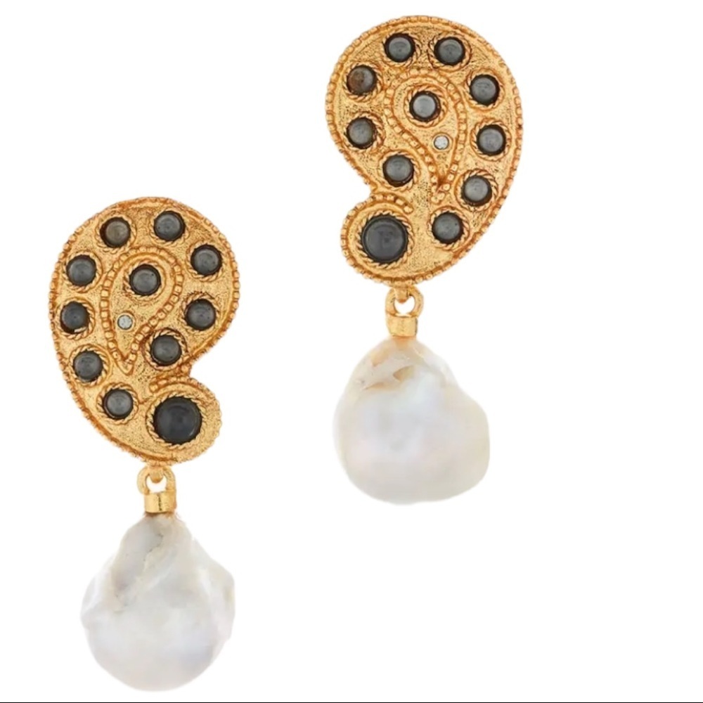 Oscar de lA Renta  Taj pearl and gold clip on earrings